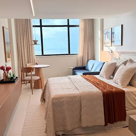 Victoria Marina Flat 706-2