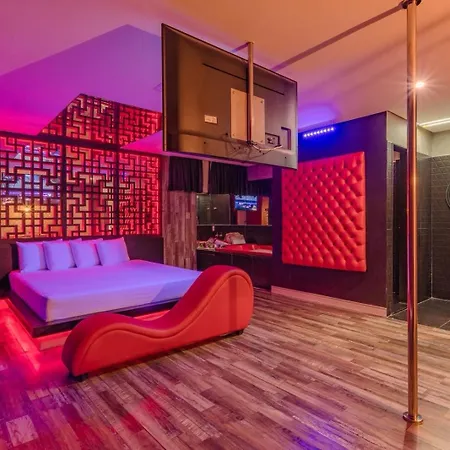 Spa Urbano Motel Adult Only-2