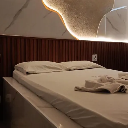 Motel Flex Love (Adults Only)-3