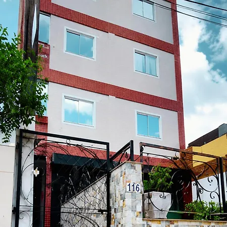 Aldenora Flats-3