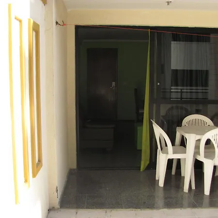 Azul Flat-2