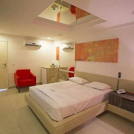 Dom Suites Motel (Adults Only)-2