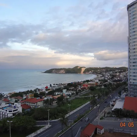 Flat Em Ponta Negra-3