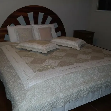 Linda Casa 4 Quartos Condomínio Parque Interlagos-3