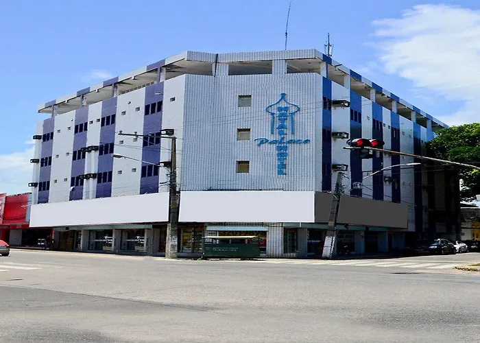 Hoteles cerca de Centro Comercial Midway