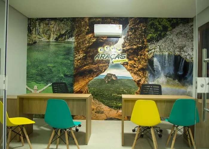 Hotel Araçás Carolina 