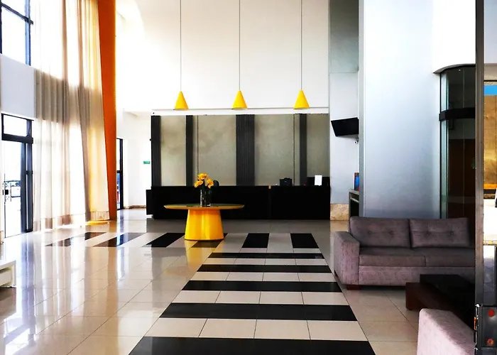 Charme - Piscina, Praia, Camareira E Localizacao Apartamento Salvador de Bahía admite animales