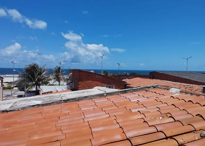 Casa com 2 quartos sendo 1 suíte na Praia do Futuro Fortaleza 