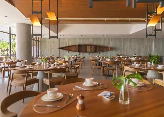 Ritz Barra de São Miguel Hotel