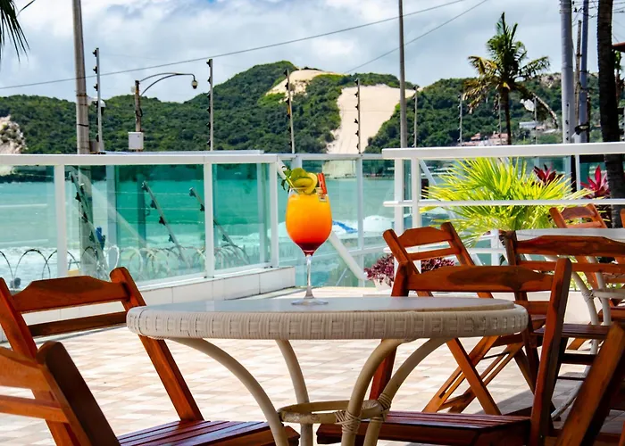 Suite Pe Na Areia Com Piscina, Wifi E Estacionamento Em Ponta Negra Natal