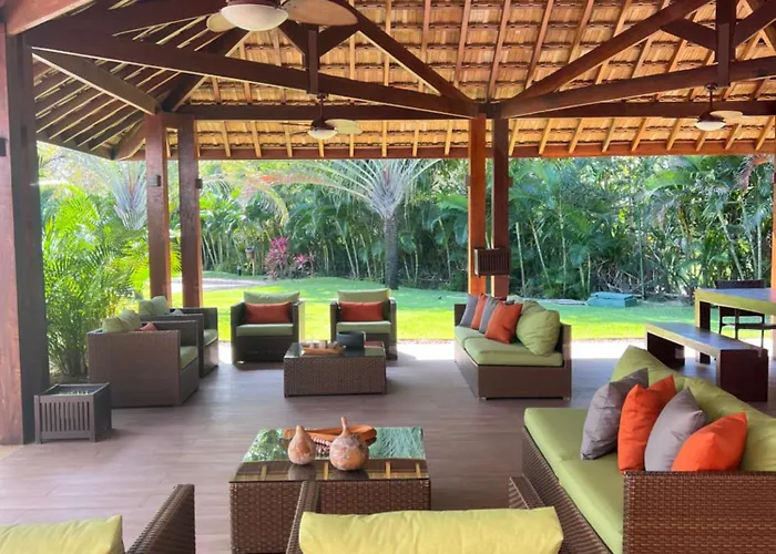 Haustierfreundliches Apartamento 2 Suites Em Condominio De Luxo No Centro Praia do Forte