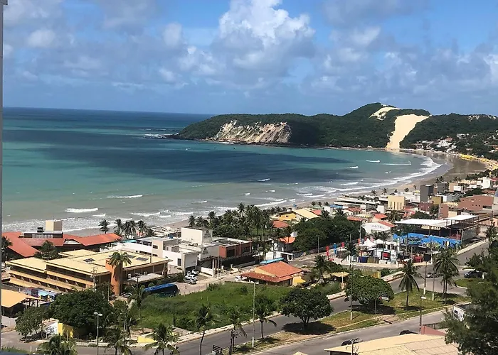 Pontanegra Beachfront Retreat: Family-Friendly Apartment with Sea Views Natal