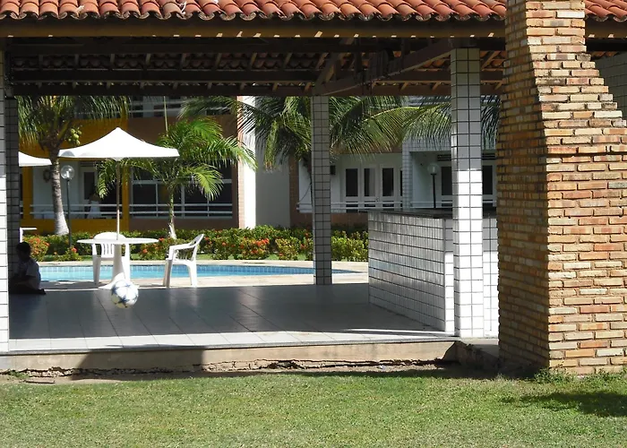 Van Cartier Beach Fortaleza  aceita animais de estimação