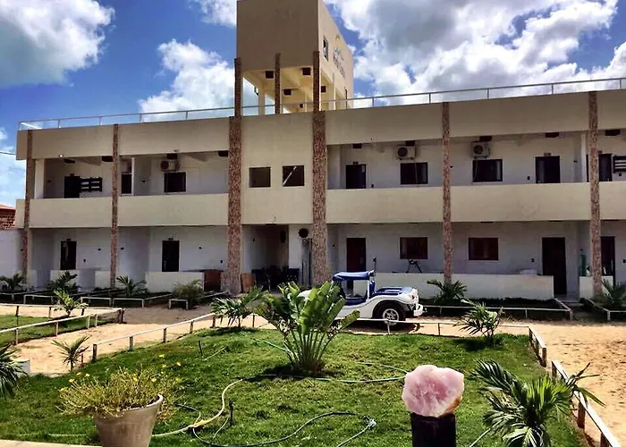 Pousada Monte Carlos Hotel Galinhos